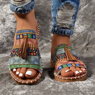 2025 New Cross-Border Dropshipping Fashion Bohemian Women's Flat Beach Shoes Cross-Border