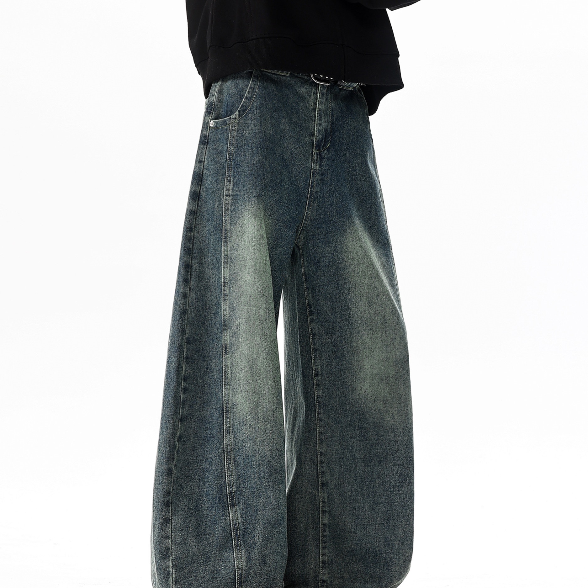 American retro curved blade jeans for men, summer loose fit, low-rise, long pants, men's washed straight leg wide-leg pants.