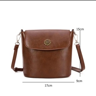 2025 New Fashion Diagonal Sunflower Retro Bucket Bag Luxury Shoulder Crossbody Bag Women's Casual Easiest for Match Small Bag