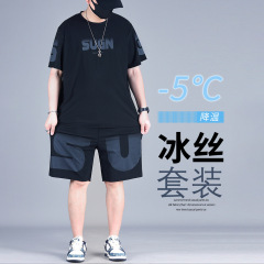 アイスシルクカジュアルスポーツスーツ夏の新作メンズプラスサイズ速乾Tシャツ半袖ショーツ2点セットトレンディ