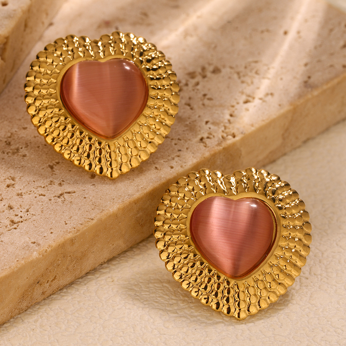 12g Weight 304 Stainless Steel Ear Needle Material Ear Studs Classification 1 Pair Quantity Casual, Shopping Occasion 304 Stainless Steel Material Heart Shape Pattern All Seasons Season Women's Gender Plating Design Vintage Style, French Style Style 1 Pair Vintage Style French Style Heart Shape Plating 304 Stainless Steel Ear Studs 7