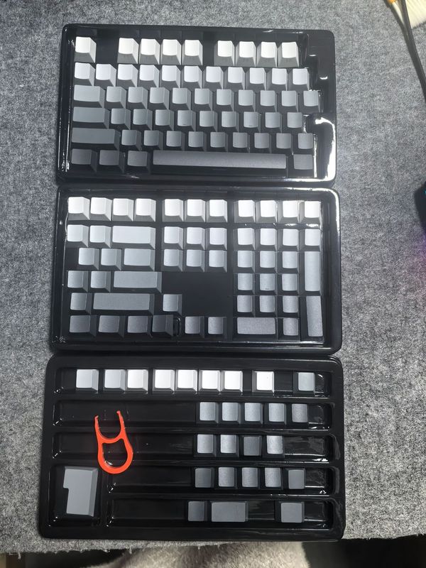 キーキャップ卸売134キー グラデーションカラー サイド刻印 透光性 個別化対応 メカニカルキーボード用 PBT昇華キーキャップ|undefined