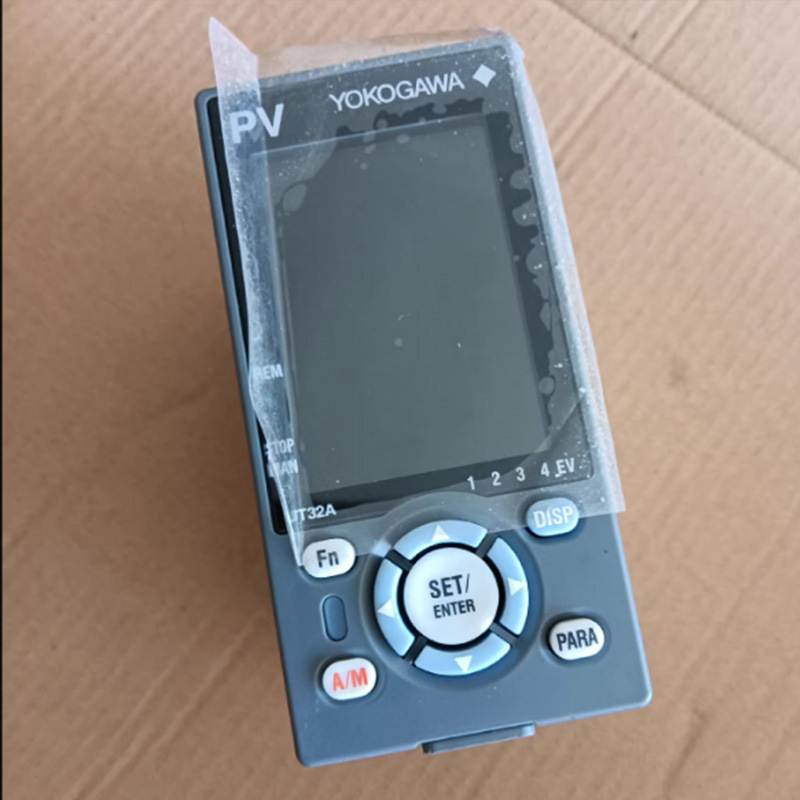 UT32A-000-11-00温控器(UT320)UT55