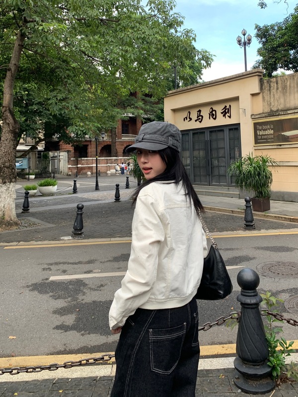 美式复古铆钉短款夹克高级质感翻领外套女秋季辣妹休闲百搭上衣潮|undefined