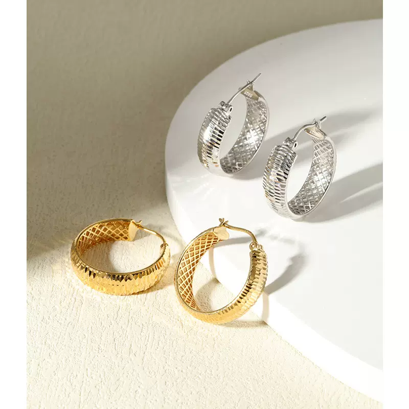 抖音925纯银车花耳环女轻奢秋冬高级感耳扣重工小众个性饰品 青岛