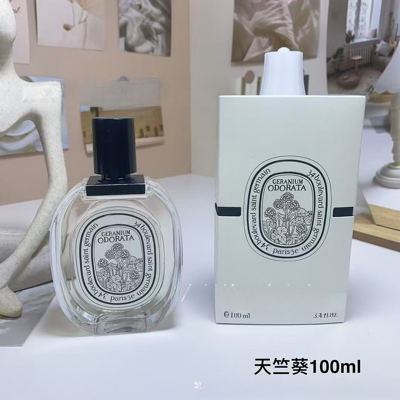 国境を越えたベトナム香水ティプ黒と白のサンダルウッドドゥーサンホワイトローズウォータードゥイエールジュエム香水ドロップシッピング|undefined