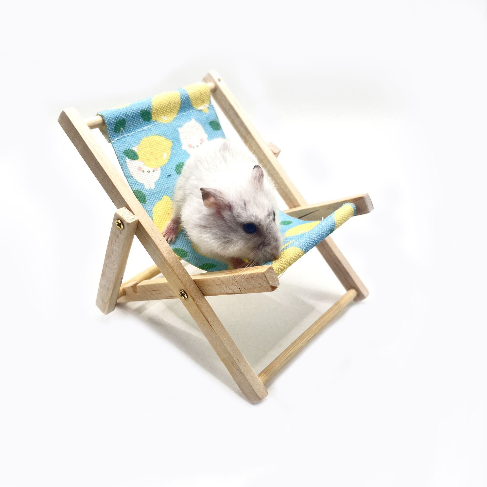 Productos para el hogar de mascotas pequeñas, convenientes sillas de playa plegables, hámster, totoro, mini adornos, juguetes, loro, juguetes para vivir image 3