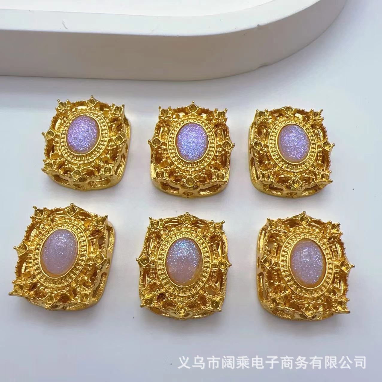 ダイヤモンドの長い方の大きい魔の箱の多い八穴のジルコニウムのdiyの手作りのビーズのブレスレットのネックレスの合金のアクセサリーのビーズの部品