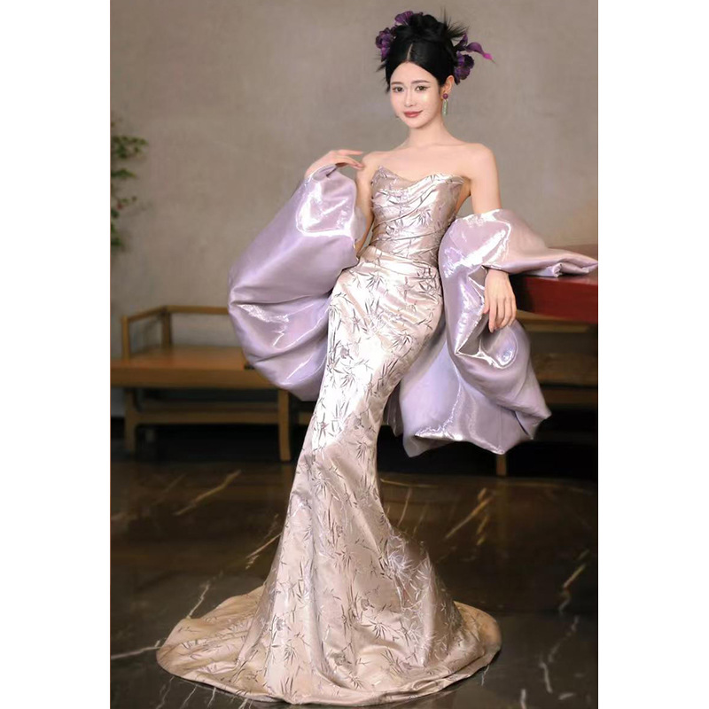 New Chinese-Style Dressing Gown for Women 2025 New High-End Niche National Style Bride Engagement Wedding Morning Dress Toast Dress