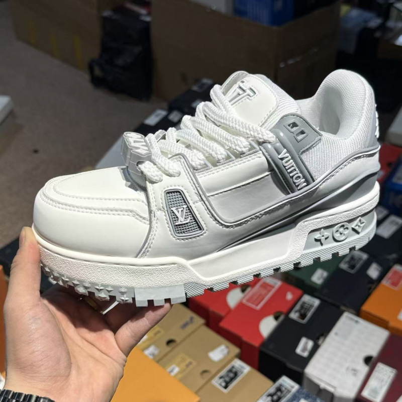 Comercio exterior Putian puro cuero original entrenador de burro de goma vacía zapatos de skate gorda para hombres y mujeres de alto lujo zapatos deportivos casuales