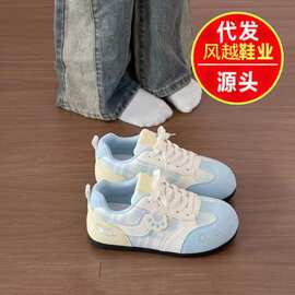 2026春秋季爆款马卡龙拼色爪印装饰软底女式板鞋学生透气轻便百搭