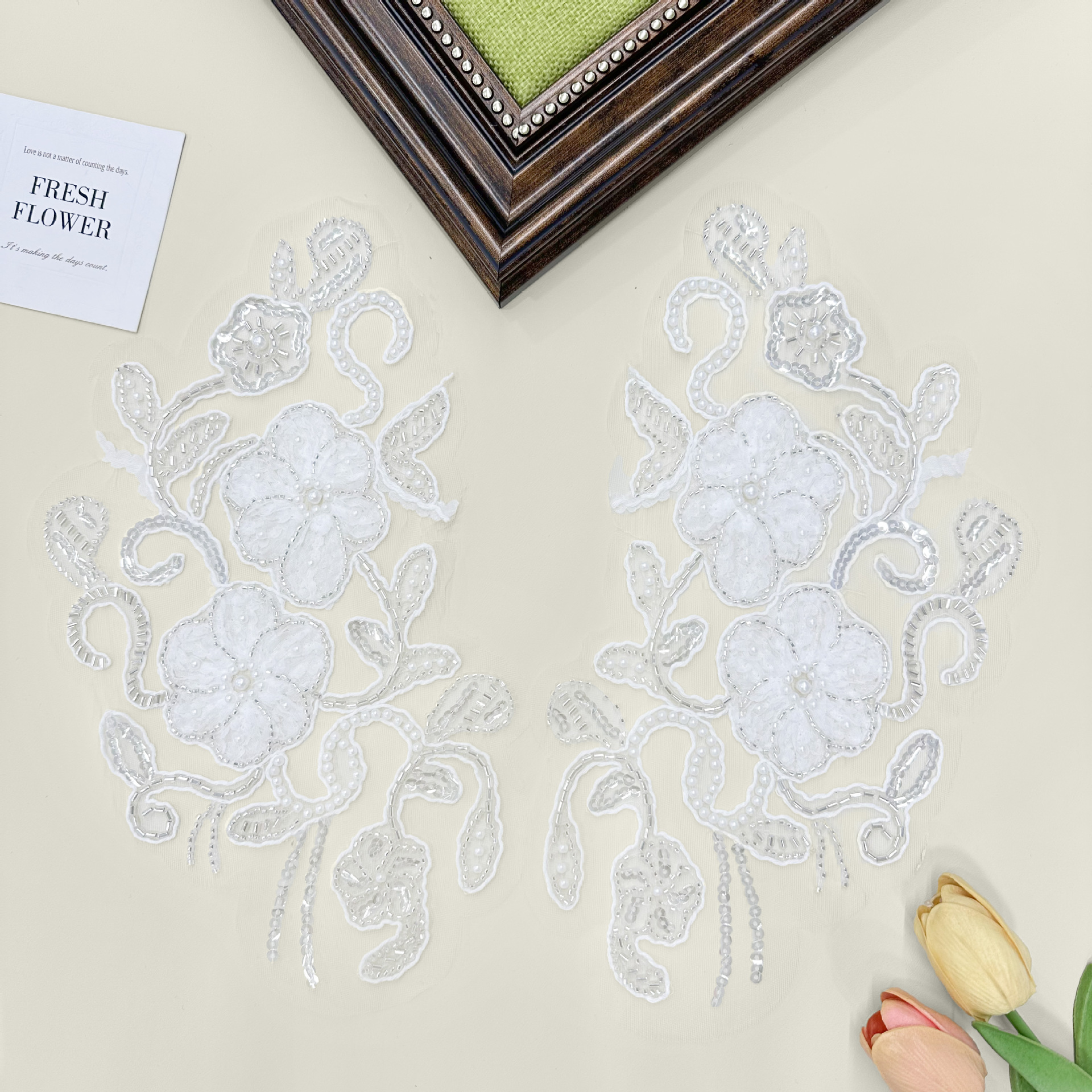 Blanco encaje bordado pegatinas de encaje floral vestido de boda DIY accesorios multi-tamaño floral mariposa decoración simétrica image 3
