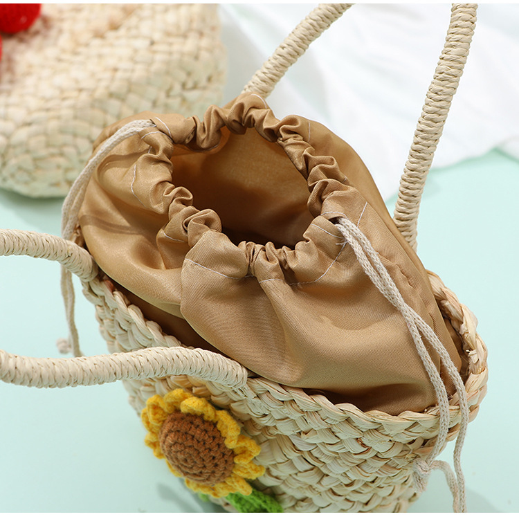 Women's Straw Flower Cute Vacation Streetwear Weave Bucket String Straw Bag display picture 7