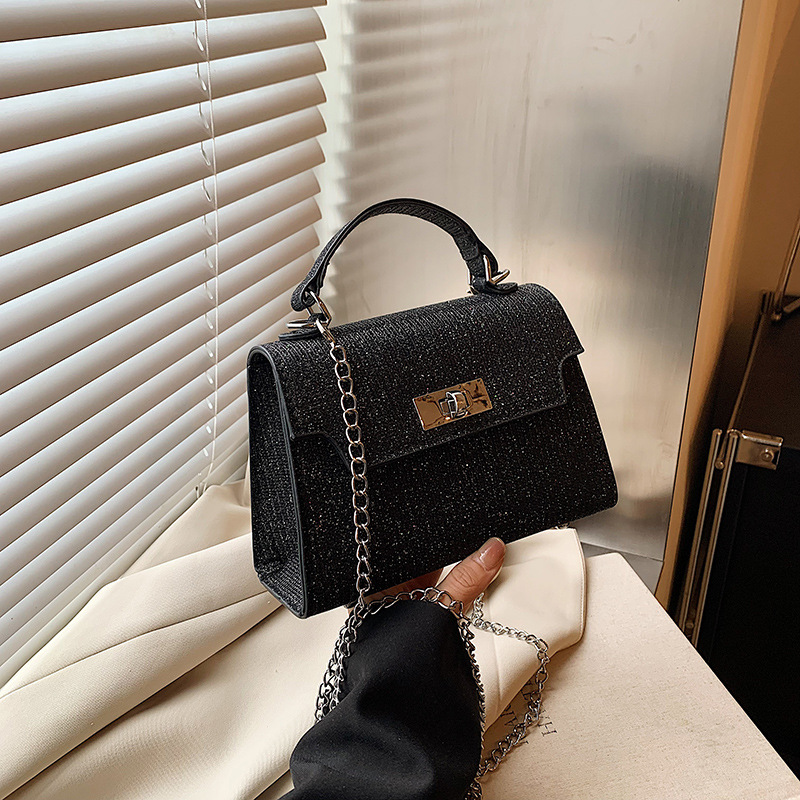 Bolsa de viaje coreana, nicho de diseño de moda para mujeres, invierno de 2024 nuevo tipo de gran capacidad, bolso de transporte exterior, Kelly.