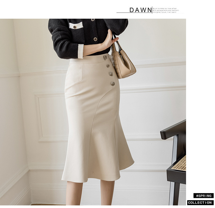 Stylish Skirt in Black