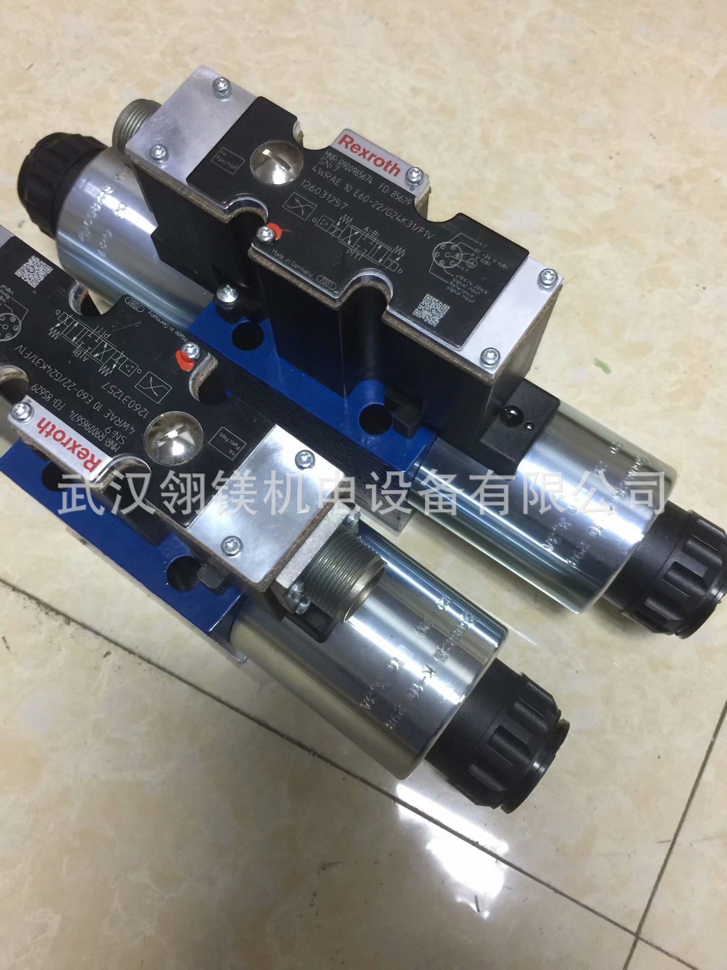 德国力士乐比例阀R900963348	4WRZ10W6-50-70/6EG24N9EK4/V