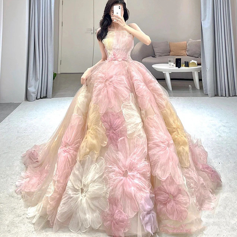 Wedding Dress 2026 New Style with Trailing Train, Bridal Performance, Talent Show, Strapless, High-End, Light Luxury, Travel Photography Dress for Women
