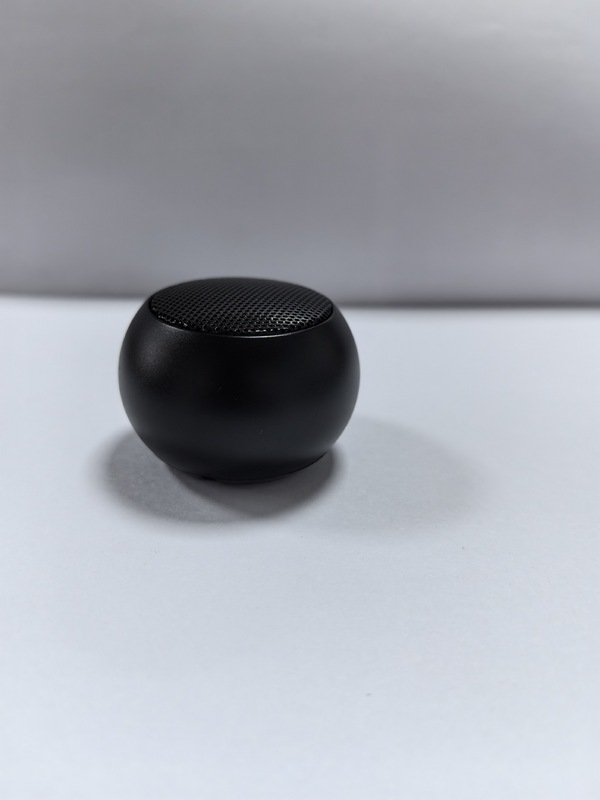 M3.M1 人気の TWS.mini メタル Bluetooth スピーカー Selfie Bluetooth スピーカークリエイティブ Bluetooth 小型鋼砲スピーカー|undefined