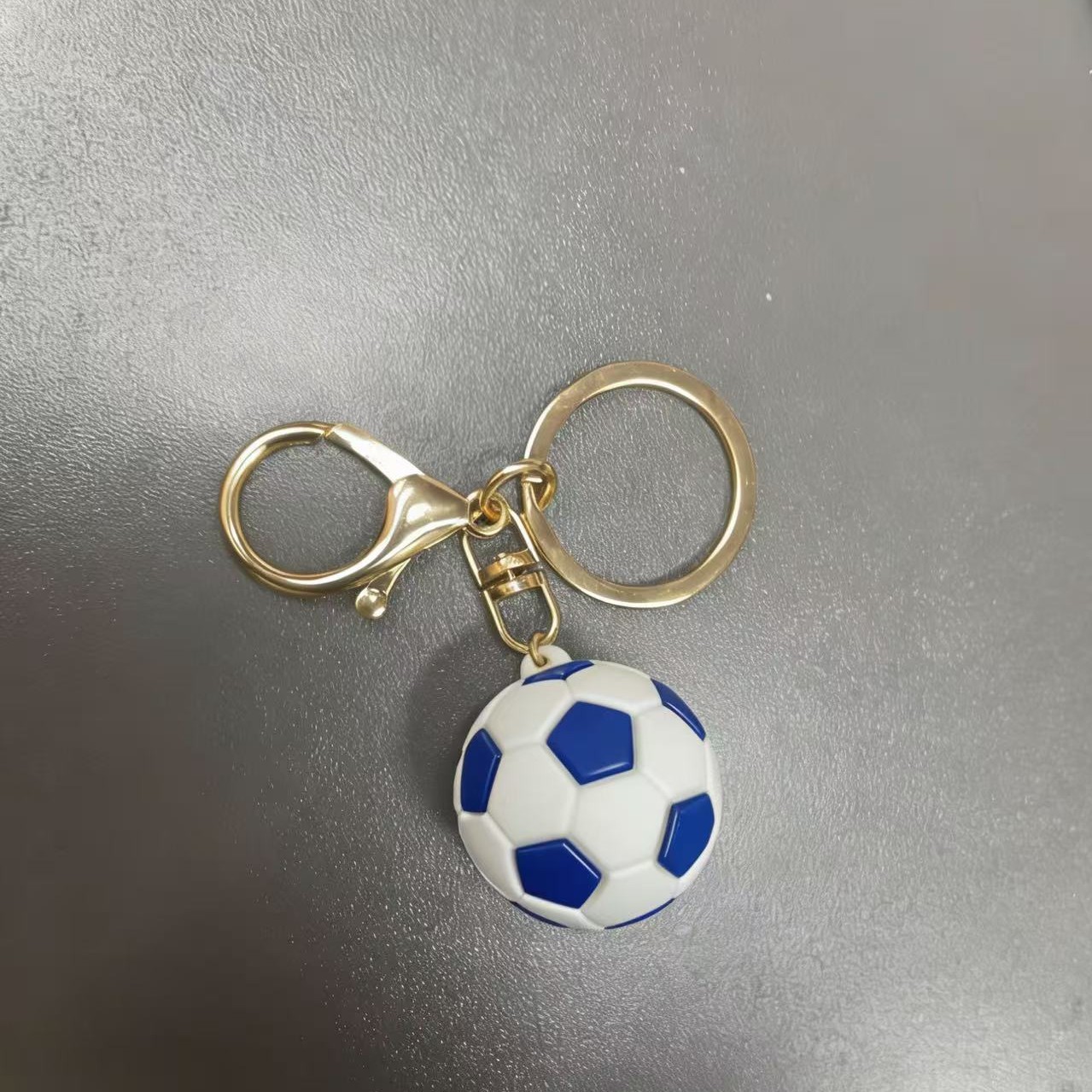 Copa del Mundo de fútbol una variedad de llaves colgantes tridimensionales liga conmemorativa regalo creativo bolsos colgantes llave móvil image 19