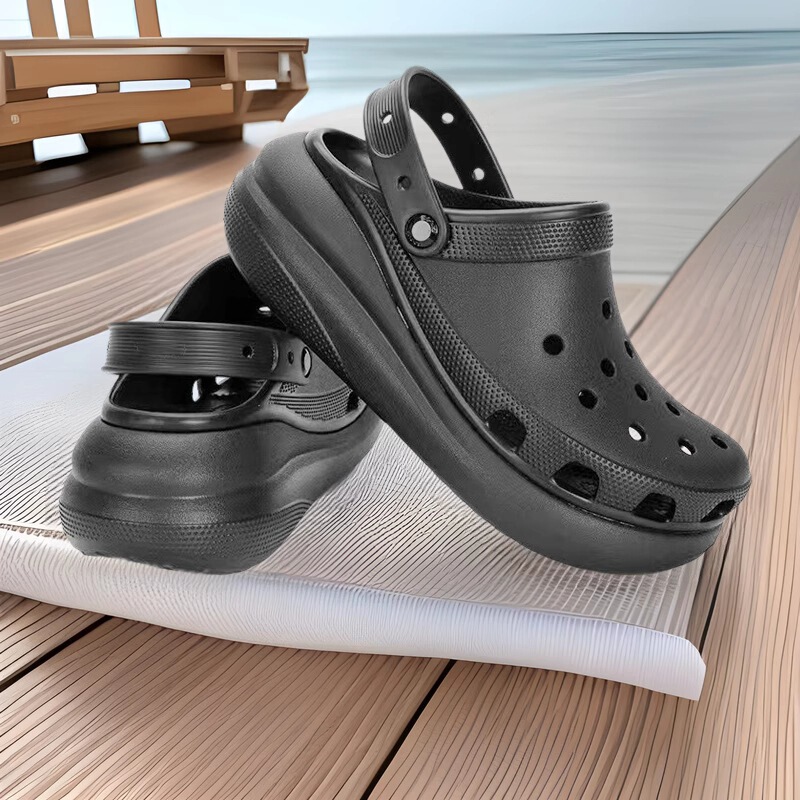 New Thick-Soled Clogs with Cloud-Like Design, Height-Increasing Outdoor Women's Clogs, Bulk Purchase Discount Available
