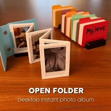 ���R�d�����·f DESKTOP INSTANT PHOTO ALBUM�ļ��A���漴�r����