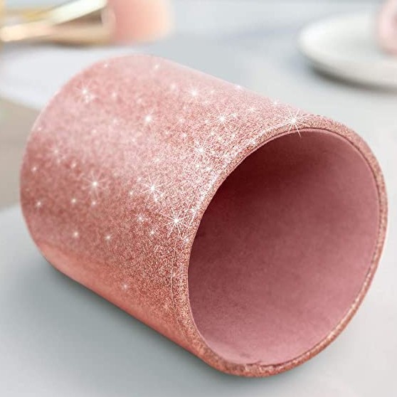 En stock de escritorio multifuncional maquillaje pluma contenedor de almacenamiento de cuero de la PU redonda contenedor de almacenamiento entidad fabricante suministro