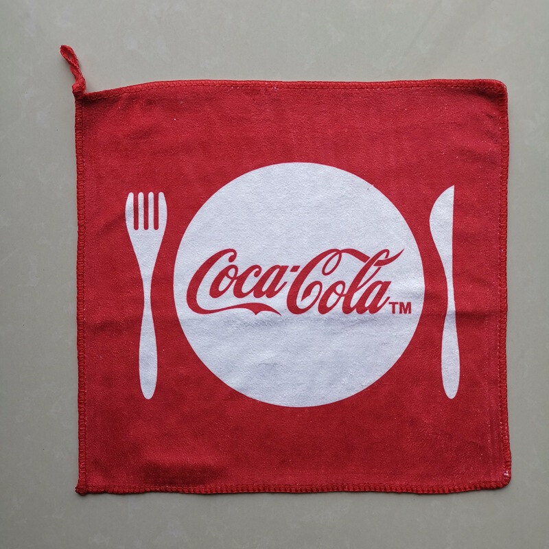 Coca-Cola Microfiber Weft Knitted Towel Small Square with Lanyard Printed Single Independent Opp Bag Packaging Coca-Cola Microfiber Weft Knitted Towel Small Square with Lanyard Printed Single Independent Opp Bag Packaging