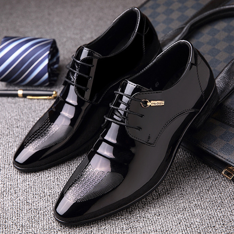 Men's Business Formal Black Patent Leather Shoes Men's New Trendy Shoes Summer British Pointed Toe Work Commuting Men's Wedding Shoes