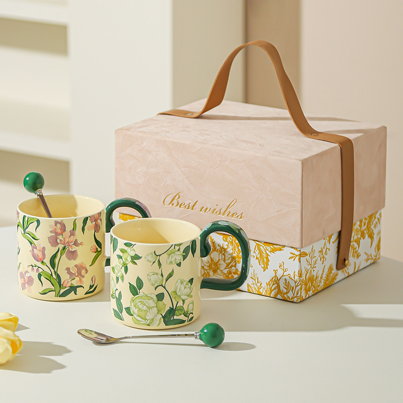 Regalos de cumpleaños para niñas, tazas de cerámica prácticas para novias, tazas de café, recuerdos de boda para amigos, caja de regalo de alta calidad