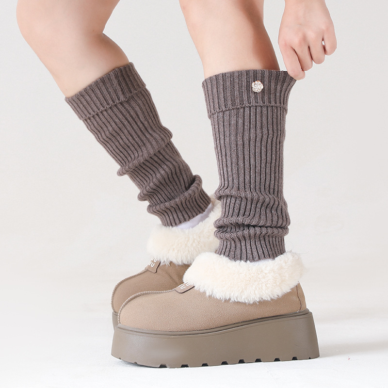 Autumn and winter socks, knitted pile socks with buttoned cuffs, warm and stylish, slimming long tube calf socks