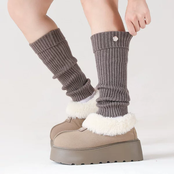 Autumn and winter socks, knitted pile socks with buttoned cuffs, warm and stylish, slimming long tube calf socks