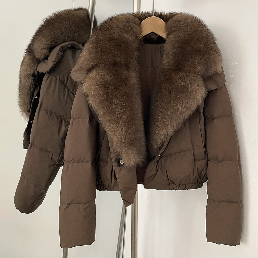 Elegant Short Down Jacket With Fox Fur Trim – Slim-Fit Winter Coat For Women, Detachable Hood & High-End Styling (Black/Brown Options, S/M Sizes)_voghion.com