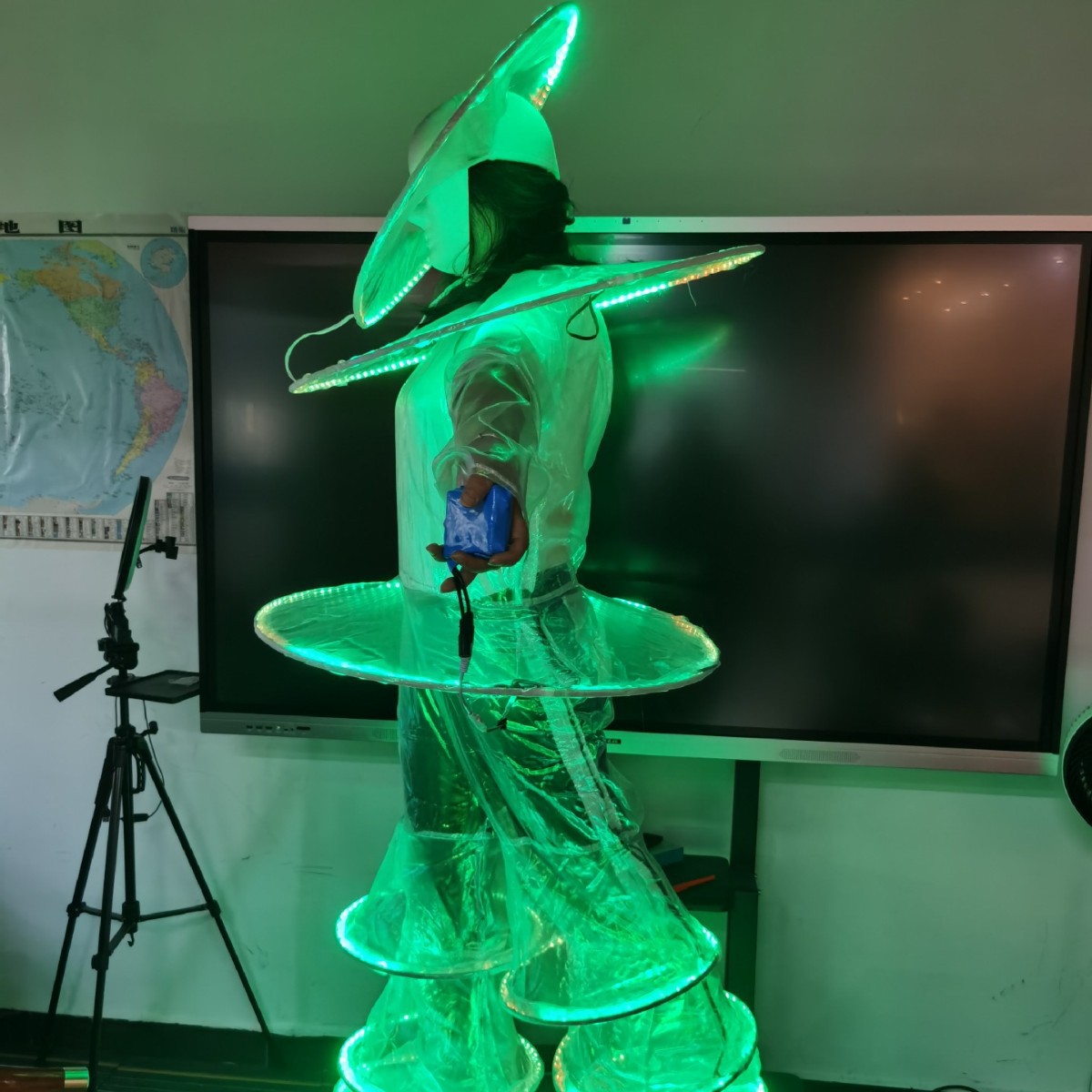 PVC transparente anular LED luminoso ropa de soporte de bar bar bar atmósfera props