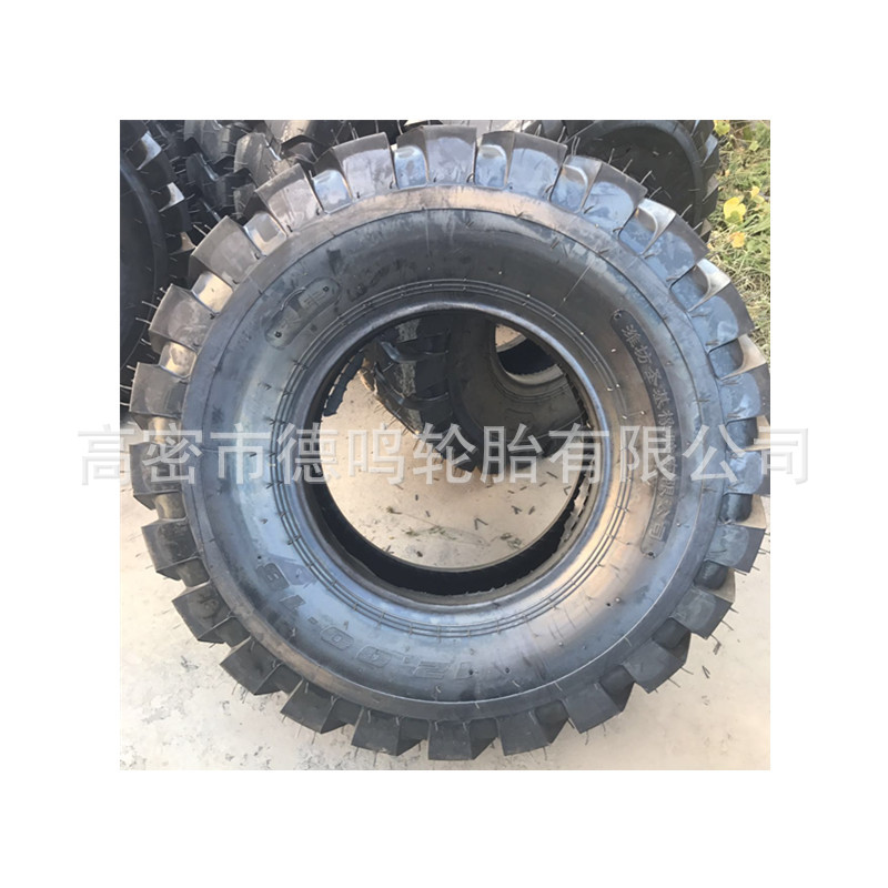 Suministro de neumáticos de rodillos de carretera 12.00-16 maquinaria de construcción neumático 1200-16