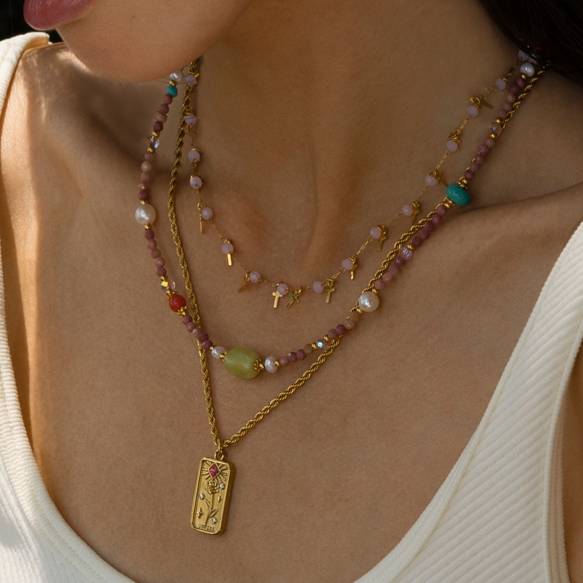 Taena europeo y americano de acero inoxidable rosa colgante collar de nicho hecho a mano piedra natural con cuentas cadena de clavícula transfronteriza