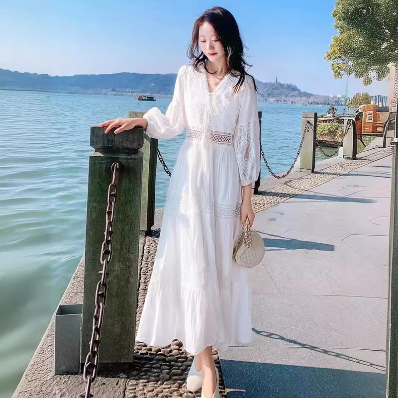High-Quality Fairy-Like White Spring and Summer New Fashion Hollow Design Long Bohemian Plain Slim Dress
