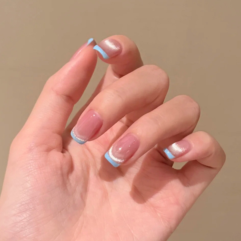 Mecha de vestir hecha a mano, piel desnuda, ojos de gato sonrientes, uñas francesas, uñas de alta calidad, uñas portátiles, productos terminados al por mayor