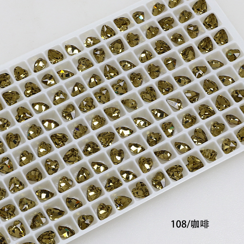 Dongzhou Crystal 6.5MM diamante de vidrio de fondo puntiagudo en forma de corazón de melocotón diamante de forma especial con fondo chapado en plata real