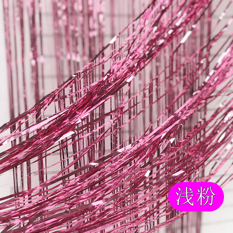 Nueva tira vertical láser de Amazon 2 metros cortina de seda de lluvia decoración pared de fondo fiesta de cumpleaños conjunto de festivales de Navidad