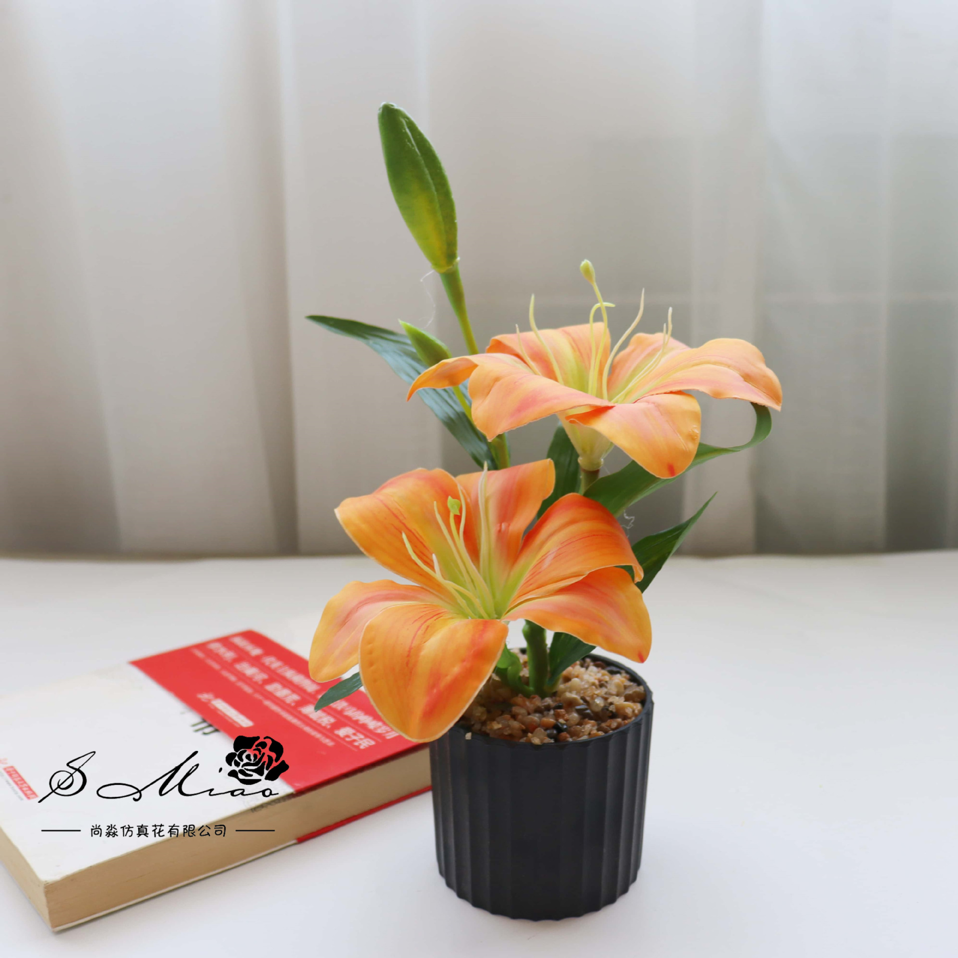 Flores falsas de tres cabezas sensación de lirio pequeño bonsai simulación flor de moda decoración creativa plantación verde artificial simulación maceta image 11