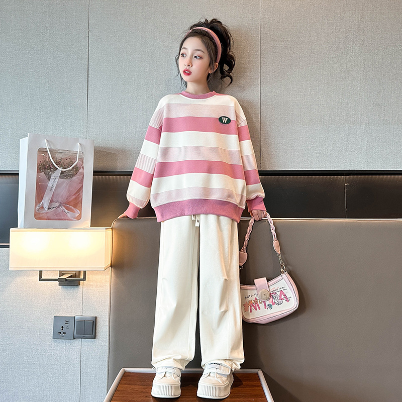 hoodie Spring and Autumn 2023 new Western style explosive street clothes Girls' big children's autumn top single piece_voghion.com