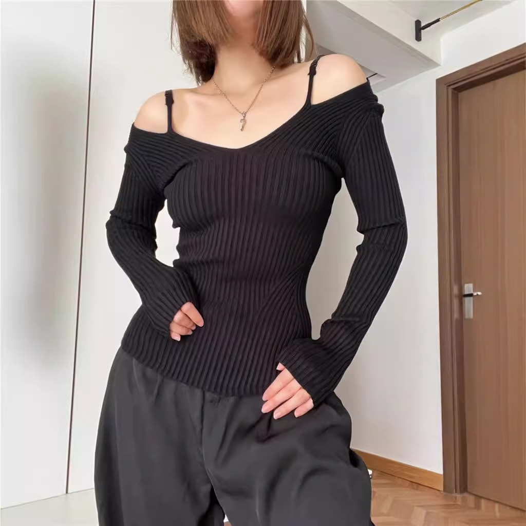 高品質】ジ・ヒョウと同じスタイルの深いVネック、肩出し、凹凸のあるストライプ、イレギュラーウエスト、背中見せニット、万能でセクシーなトップス