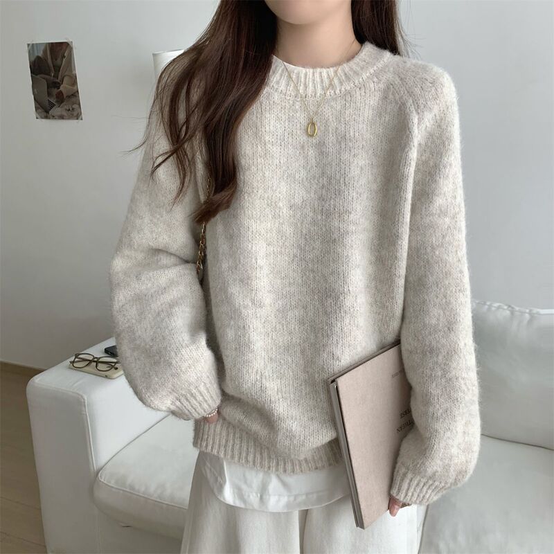 Soft and Waxy Round Neck Knitwear for Women Autumn and Winter 2025 New Style Lazy Style Loose Color Long-Sleeved Knitwear with Thick Inner Top