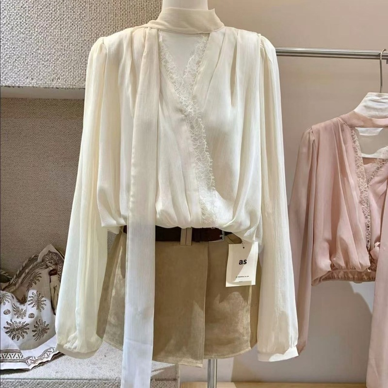蕾丝拼接设计飘带领上衣女秋贵气感轻奢名媛宽松长袖衬衫杏色|undefined