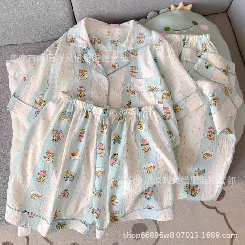 Hermosos pijamas de tela de rabu mujeres primavera y otoño verano nubes de algodón dulce mangas cortas pantalones cortos de tres piezas ropa para el hogar
