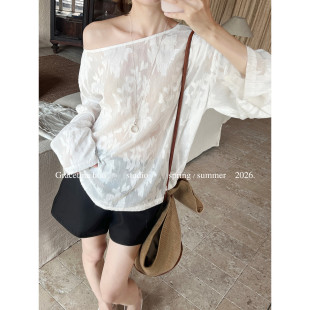 GRACETINA HOO-�����Qб��㼑м�����ͨ�ڰٴ�����r��CSA2131