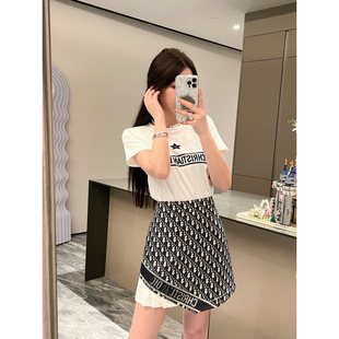 ��������26�ļ��¿�D�����e�r�д̽�����+��ȹ��ĸ���b��ʽ�̽�