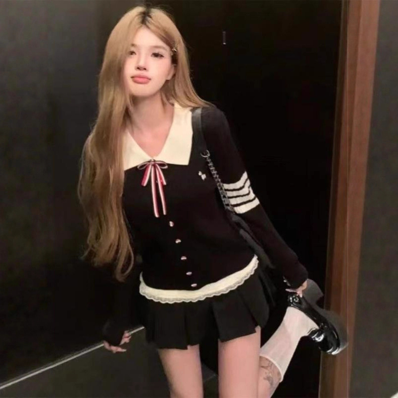 Beautiful Little Suit, Fitted Knitted Sweater, Long-Sleeved Top, Skirt, Jk Uniform, Autumn and Winter Sexy Outfit Beautiful Little Suit, Fitted Knitted Sweater, Long-Sleeved Top, Skirt, Jk Uniform, Autumn and Winter Sexy Outfit