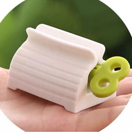 衣钩/挂钩;清洁球/刷;其他居家日用