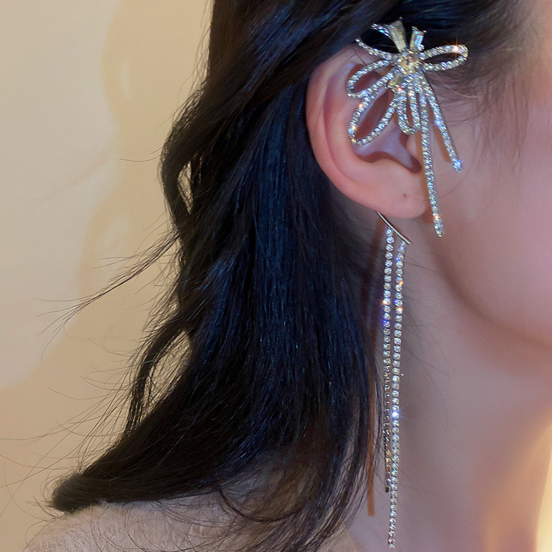 Inlaid Rhinestones Metal Flower Tassel Ear Clips Alloy Earrings Wholesale display picture 3